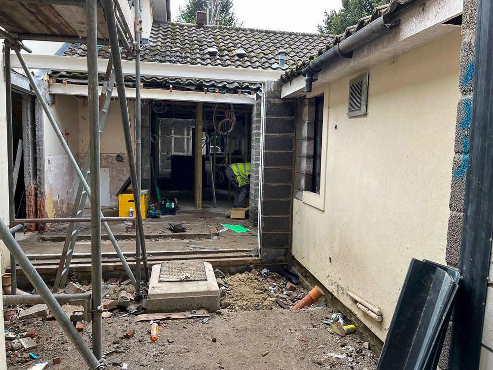 PHOTO 2022 03 18 17 08 17 2